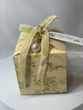 Load image into Gallery viewer, Orange & Chamomile facial serum
