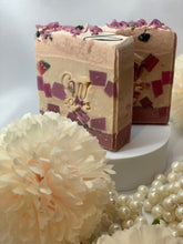 Load image into Gallery viewer, Plum Rose & Patchouli Soap