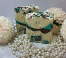 Load image into Gallery viewer, The gift box for him