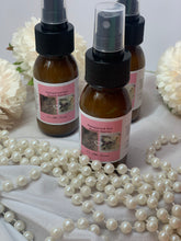 Load image into Gallery viewer, Deodoriser spray for pet beds/rooms - For pampered pets