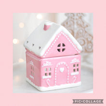 Load image into Gallery viewer, Pink Cottage Wax burner.