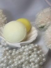 Load image into Gallery viewer, Watermelon Shampoo Bar