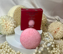 Load image into Gallery viewer, Strawberry Kisses Shampoo Bar