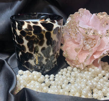 Load image into Gallery viewer, The XL Dalmatian Diffuser