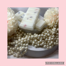 Load image into Gallery viewer, Flower Power Wax Melts