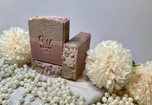 Load image into Gallery viewer, Soapy Gift Set