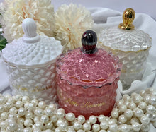 Load image into Gallery viewer, Set of 3 luxurious Candles: