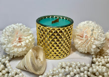 Load image into Gallery viewer, Royal Gold Geo Candle