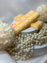 Load image into Gallery viewer, Mango Salsa Wax Melts