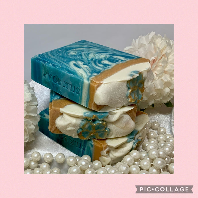 Daydream Silk Soap