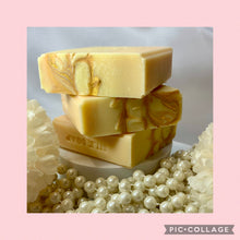 Load image into Gallery viewer, Orange Fizz Silk Soap