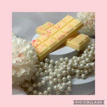 Load image into Gallery viewer, Mango Salsa Wax Melts