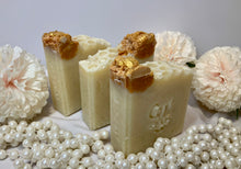 Load image into Gallery viewer, Honey Bee Luxury Silk Soap