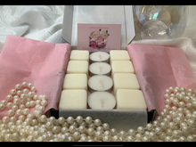 Load image into Gallery viewer, Rose Velvet Wax Melts