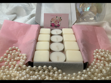 Load image into Gallery viewer, Rose Velvet Wax Melts