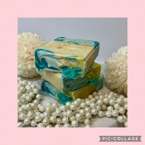 The Holiday Silk Soap