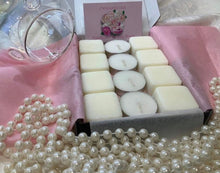 Load image into Gallery viewer, Raspberry Cream Wax Melts